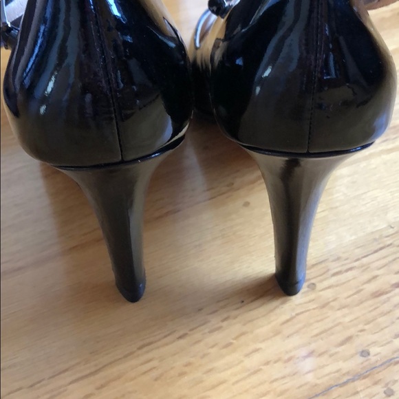 NEW PATENT COLE HAAN PEEP TOE HEELS - Picture 3 of 4